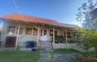 Casa separata cu 3 camere ?i teren 499mp - 1