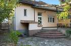 Casa ultracentral singura in curte | Podul Centenarului - 7