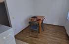 Vanzare Apartament 3 camere , etaj 1, Micro 8, Târgoviște