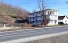 Casă cu 3 camere cu Teren 2520 Mp în Central - 6