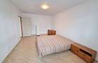 Apartament 3 camere - Zona Mioritei , Bloc an 1981 - 5