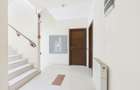 Proprietate in Tunari | 217 mp utili | 6 camere