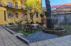 Cladire istorica, apartament 2 dormitoare, decomandat, zona - 5