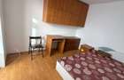 De vanzare apartament cu 2 camere si balcon, mobilat, Pret 38.000