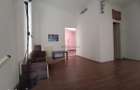 Casa spatioasa cu 7 camere, zona Bd. Brancoveanu, acces facil metrou - 7