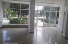 Ofer spre inchiriere spatiu comercial in Deva 50 mp zona centrala - 3