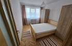 Inchiriere apartament 3 camere decomandat