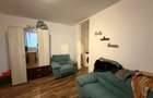 Apartament 3 camere et. 1 zona Cedonia - 1