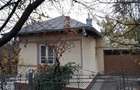 Casă cu 4 camere cu Teren 1000 Mp în Boldești - 1
