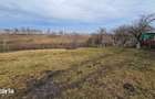 Vand teren superb in Stroiesti - 2