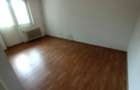Apartament trei camere  zona Mausoleu - 2