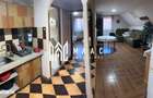 Casa cu 4 apartamente | 9 camere | Curte si Gradina - 3