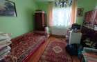 Casa cu 3 camere si garaj / str. PACII - 9