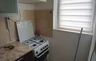 Proprietar,garsoniera prima inchiriere, mobila si electrocasnice noi - 7