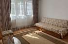 Inchiriez apartament semidecomandat str.Milcov - 3