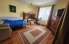 Casa individuala cu 3 camere,371 mp teren,Centru - 12