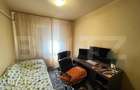 Apartament cu 3 camere semidecomandat în Craiovița Nouă - 5