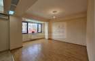 Apartament cu 3 camere decomandat în Tătărași - 5