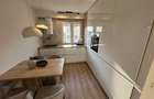 Apartament cu 3 camere semidecomandat în Circumvalațiunii - 10