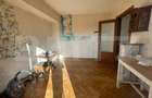 Apartament deosebit --Bd. Dacia,2 camere, renovabil, surprinzator de lini?tit - 4