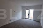 Apartament cu 2 camere decomandat în Vișani - 4