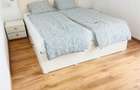 Apartament 4 camere + loc de parcare