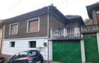 Casă cu 3 camere cu Teren 300 Mp în Central - 2