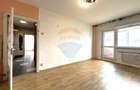 Apartament cu 3 camere semidecomandat în Aviației - 9