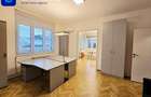 Apartament cu 4 camere decomandat în P-ța Victoriei - 1
