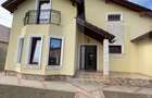 Casa Indivuala de vanzare-5 camere-4 bai-toate utilitatile. - 2