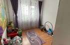 Apartament 3 camere Trivale , Decomandat, Etaj 1/4 - 3