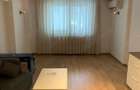 Apartament cu 3 camere semidecomandat în Văcăresti - 2