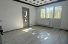Apartament cu 3 camere semidecomandat în Central - 2