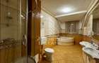 Apartament cu 4 camere decomandat în Ghiroda - 10