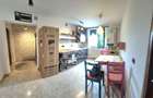 Apartament cu 3 camere semidecomandat în Circumvalațiunii - 13