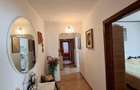 De vanzare apartament cu 4 camere , etaj 2 - 3