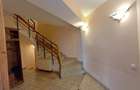 Casă individuală cu 7 camere cu Teren 120 Mp în Domenii - 4