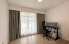 Apartament cu 3 camere semidecomandat în Central - 6