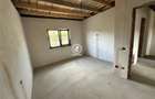 Vila 5 camere de vanzare Tomesti