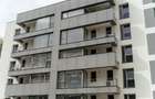 Apartament cu 4 camere decomandat în Tei - 3