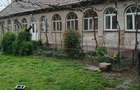 Casa si gradina de vanzare in Hitias la strada principala - 1
