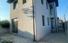 Casă cu 5 camere cu Teren 220 Mp în Apărătorii Patriei - 5
