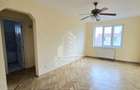 Apartament cu 4 camere decomandat în Lipovei - 3