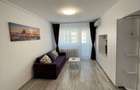 Apartament cu 2 camere semidecomandat în P-ța Victoriei - 1
