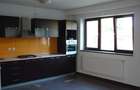 Apartament cu 4 camere decomandat în Drumul Taberei - 3