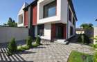 Duplex cu 5 camere cu Canalizare în Chitila - 3