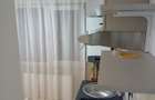 Apartament 3 camere cf 1 semidecomandat zona Micro 3