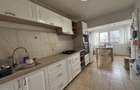 Apartament cu 3 camere decomandat în 1 Mai - 8