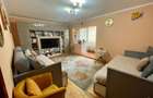 Apartament cu 4 camere decomandat în Răcădău - 2