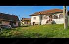 Casă cu 4 camere în Central - 3